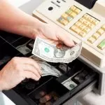 Manfaat Cash Drawer untuk Kasir, Anda Wajib Tahu!