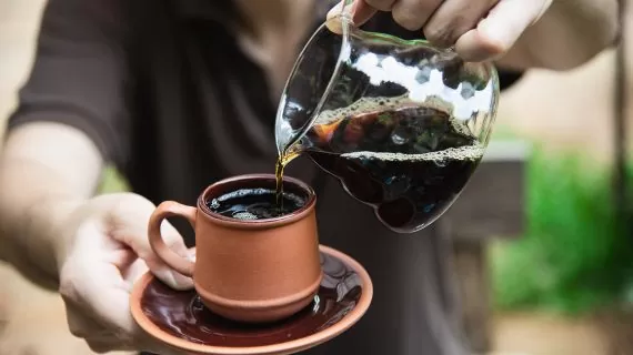 Tips Memulai Usaha Warung Kopi untuk Para Pemula