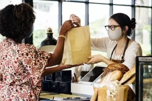 Bisnis Toko Roti : Peluang, Keuntungan, dan Tips Suksesnya