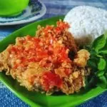 Resep Ayam Geprek yang Bisa Jadi Ide Bisnis Kekinian