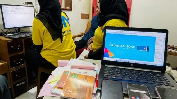 Cara Membuka Aplikasi IPOS 5 untuk Pertama Kali